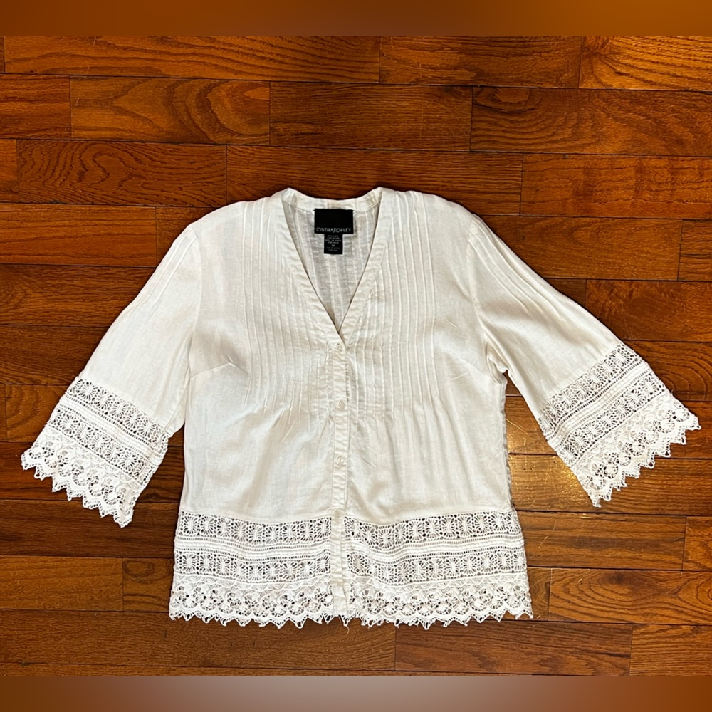 Cynthia Rowley White Linen Blend Lace Pintuck V-Neck Blouse Womens M Cottagecore